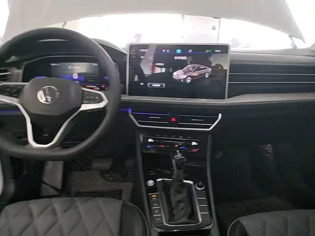 Volkswagen Sagitar — Фото автомобиля 12