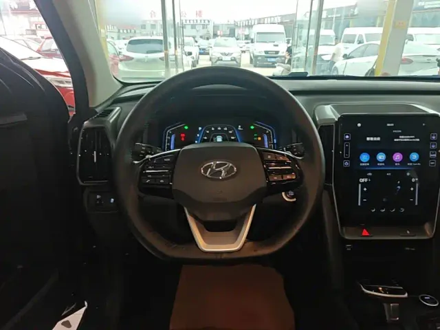 Hyundai ix35 — Фото автомобиля 10
