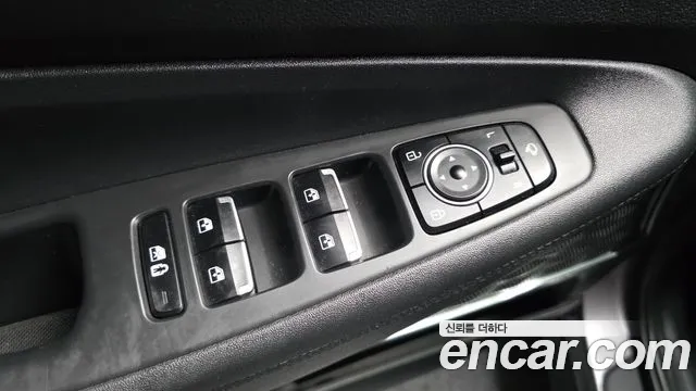 Hyundai Santafe Новый Santa Fe Дизель 2.2 2WD — Фото автомобиля 22
