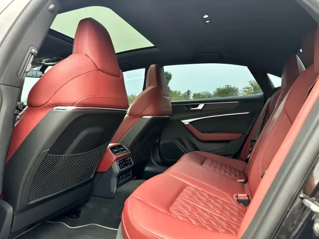 Audi A7L — Фото автомобиля 13