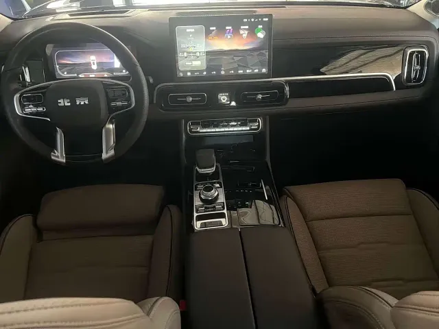 BAIC BJ60 — Фото автомобиля 12
