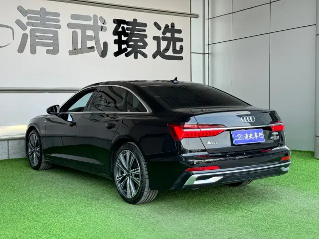 Audi A6L — Фото автомобиля 13