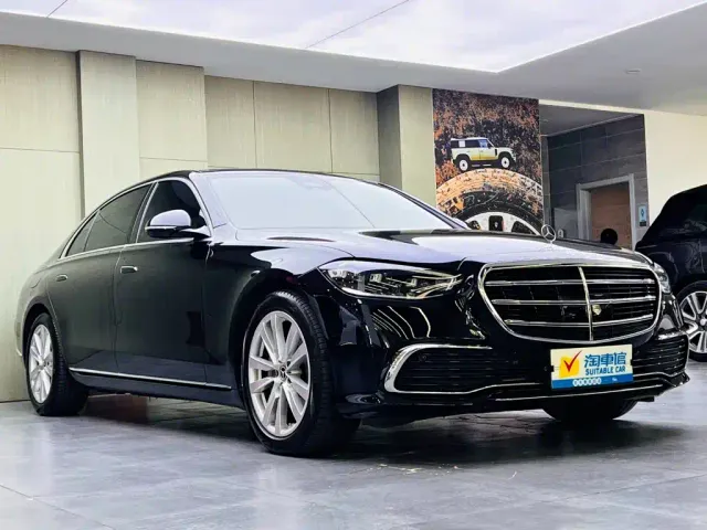 Mercedes-Benz S-Class — Фото автомобиля 3