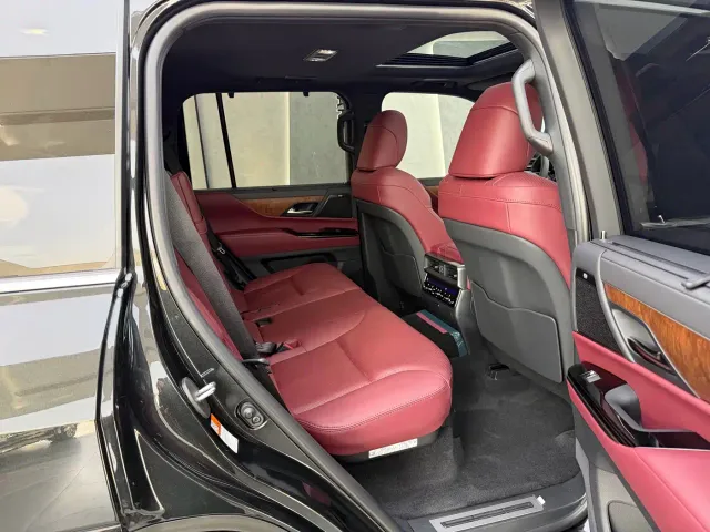 Lexus LX — Фото автомобиля 12