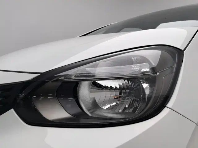 Honda Fit — Фото автомобиля 7
