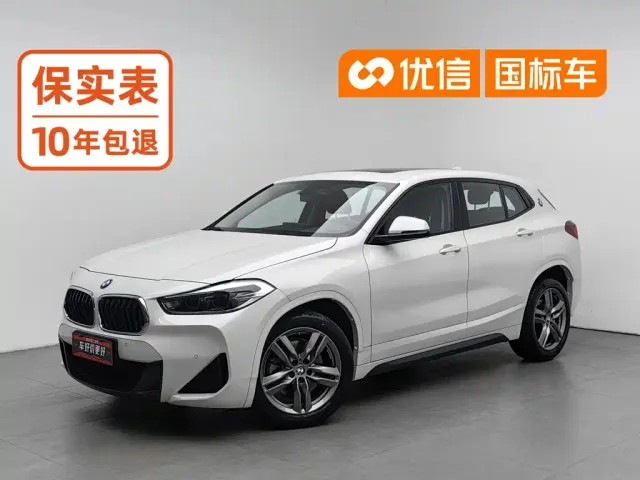 Фотография автомобиля — BMW X2
