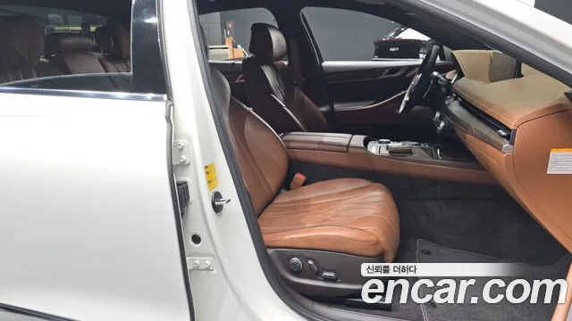 Genesis G80 Electrified G80 (RG3) — Фото автомобиля 26