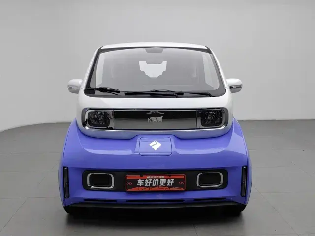 Baojun KiWi EV — Фото автомобиля 3