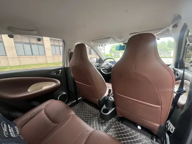 Wuling Bingo — Фото автомобиля 12