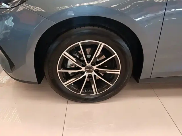BYD Seal 06 — Фото автомобиля 22
