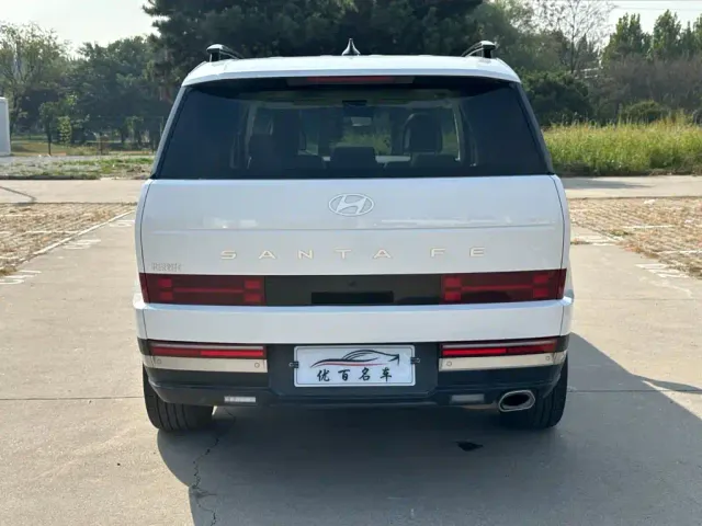 Hyundai Santa Fe — Фото автомобиля 5