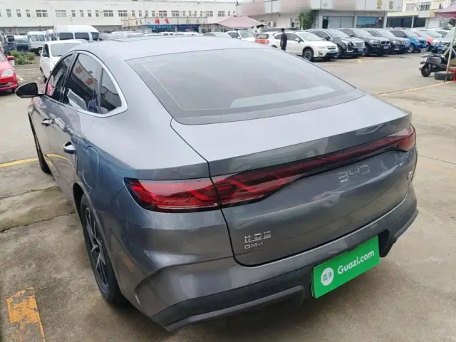 BYD Qin L — Фото автомобиля 4