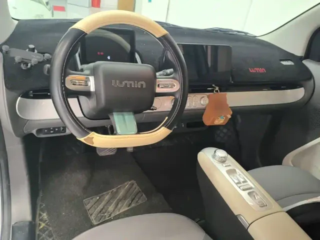 Changan Lumin — Фото автомобиля 9