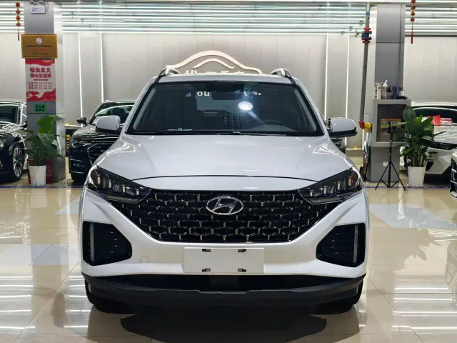 Hyundai ix35 — Фото автомобиля 2
