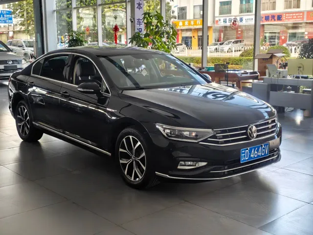 Volkswagen Magotan — Фото автомобиля 2