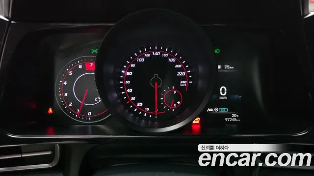 Hyundai Avante CN7 — Фото автомобиля 8
