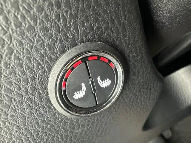Toyota YARiS L Zhi Xuan — Фото автомобиля 12