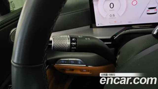 Genesis GV80 — Фото автомобиля 30