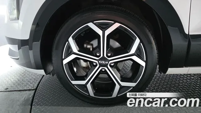 Kia Niro The All New — Фото автомобиля 5