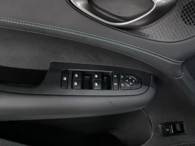 BYD Seal 05 DM-i — Фото автомобиля 9