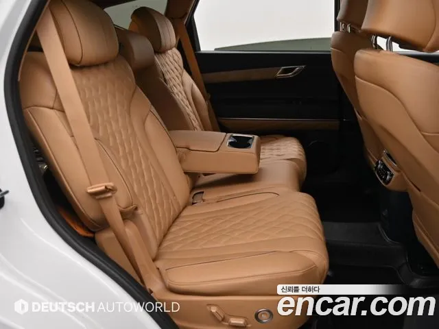 Genesis GV80 — Фото автомобиля 12