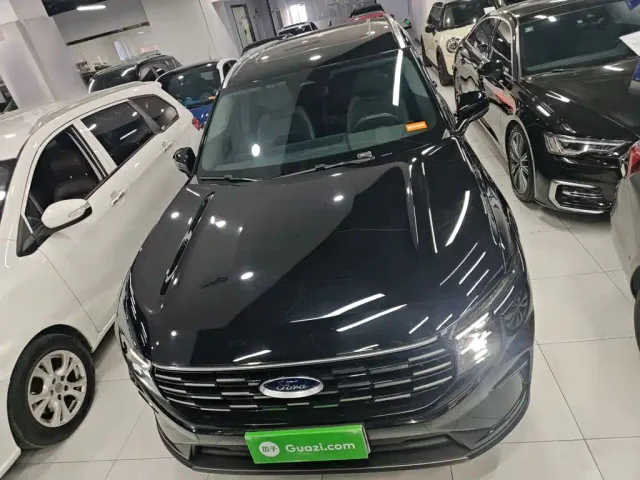 Ford Edge — Фото автомобиля 2