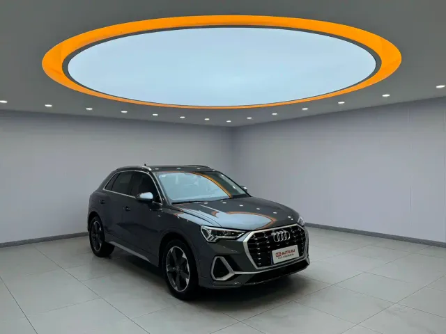 Audi Q3 — Фото автомобиля 3
