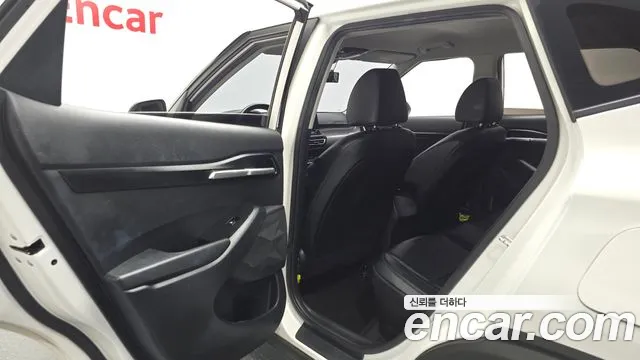 Kia Seltos — Фото автомобиля 16