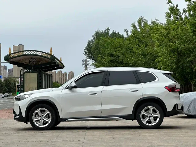 BMW X1 — Фото автомобиля 7