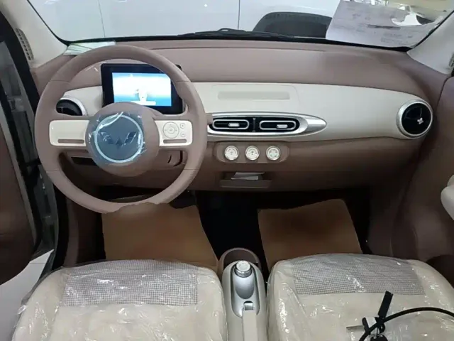 Wuling Hongguang Mini EV — Фото автомобиля 9