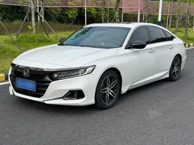Фотография автомобиля — Honda Accord