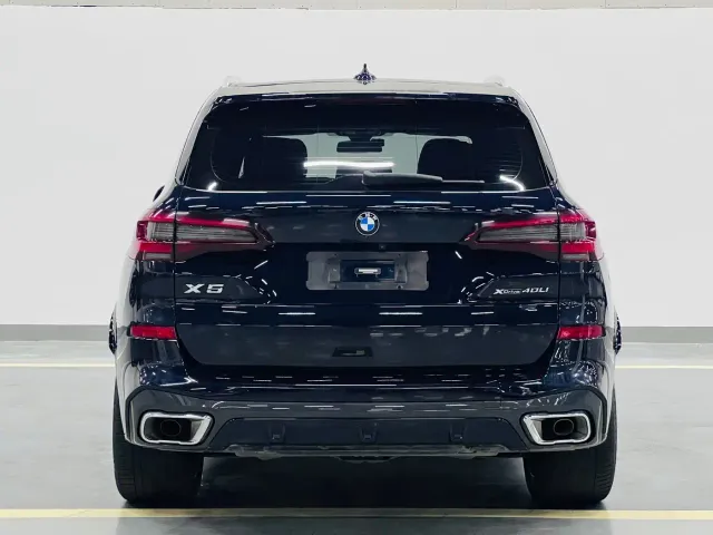 BMW X5 — Фото автомобиля 5