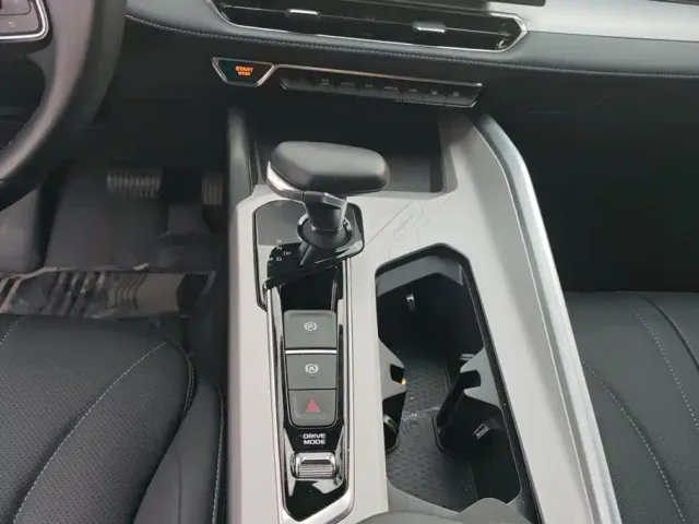 Geely Xingrui — Фото автомобиля 16