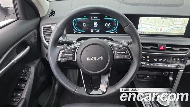 Kia Seltos — Фото автомобиля 13