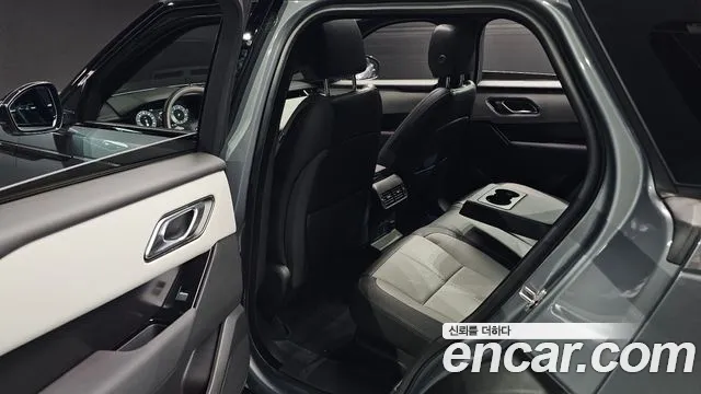 Land Rover Range Rover Velar — Фото автомобиля 18