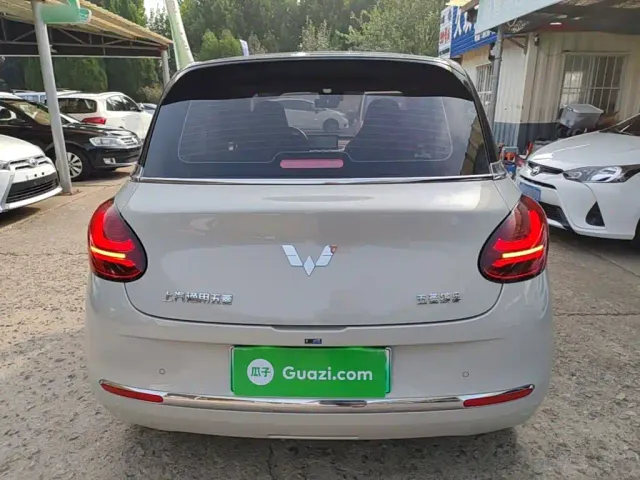 Wuling Bingo — Фото автомобиля 5