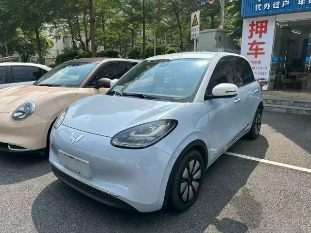 Фотография автомобиля — Wuling Bingo