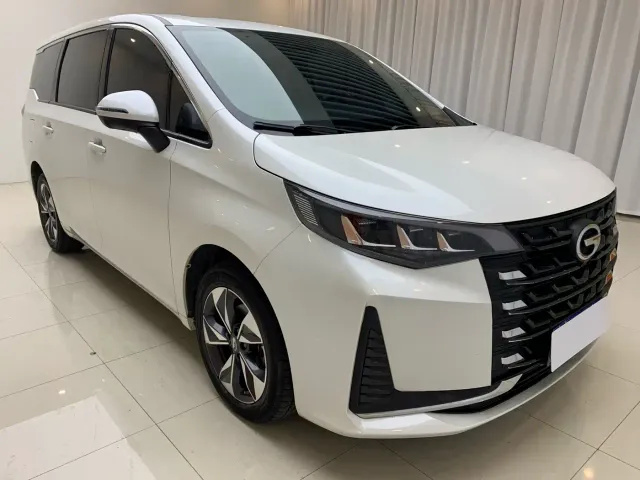 GAC Trumpchi M6 — Фото автомобиля 3