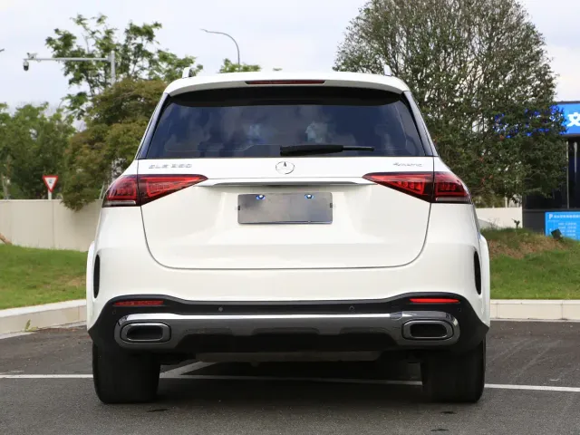 Mercedes-Benz GLE-Class — Фото автомобиля 8