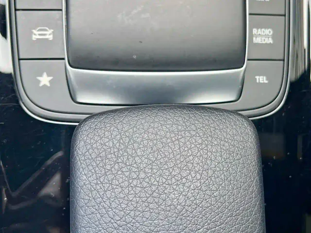 Mercedes-Benz EQB — Фото автомобиля 19