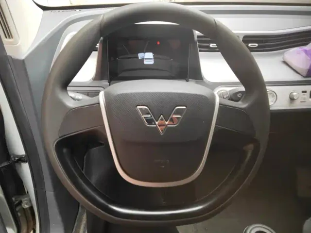 Wuling Hongguang Mini EV — Фото автомобиля 15