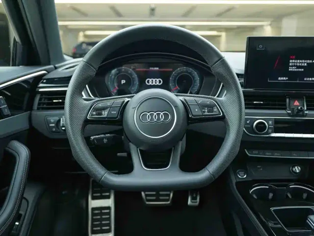 Audi A4L — Фото автомобиля 15