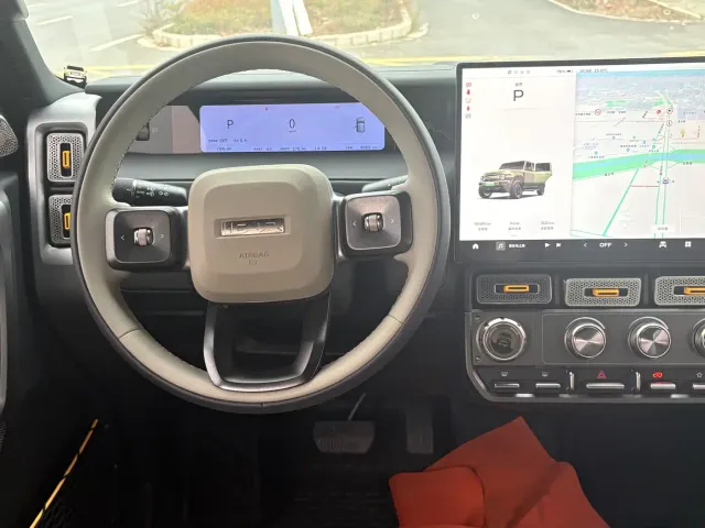 iCAR V23 — Фото автомобиля 5