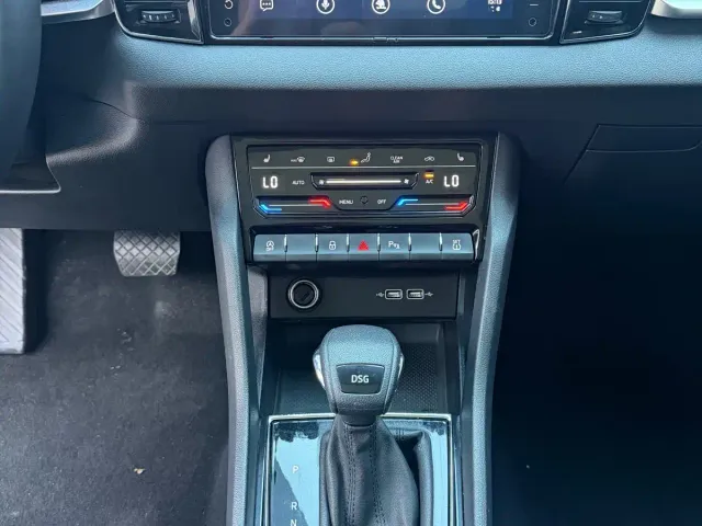 Skoda Karoq — Фото автомобиля 12