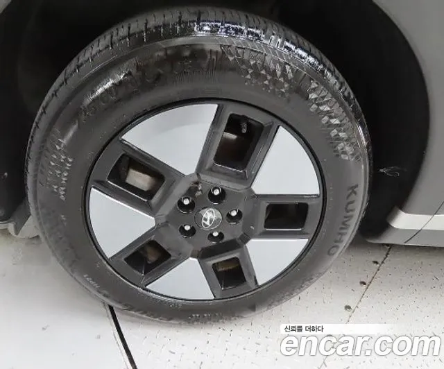Hyundai Santa Fe MX5 — Фото автомобиля 13
