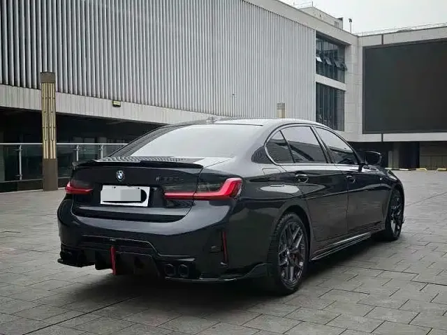 BMW 3 Series — Фото автомобиля 4