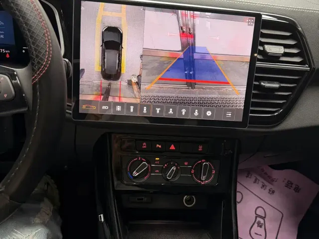 Jetta VS7 — Фото автомобиля 15