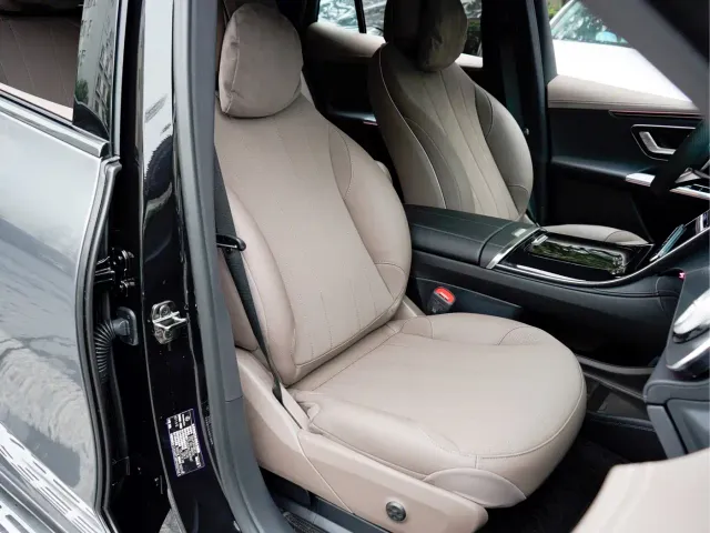 Mercedes-Benz EQE SUV — Фото автомобиля 19