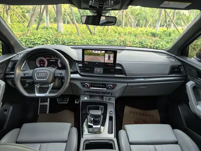 Audi Q5L — Фото автомобиля 17