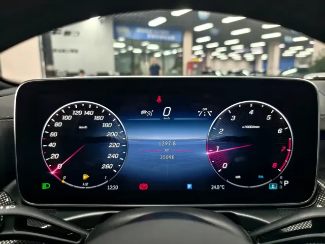 Mercedes-Benz C-Class — Фото автомобиля 14
